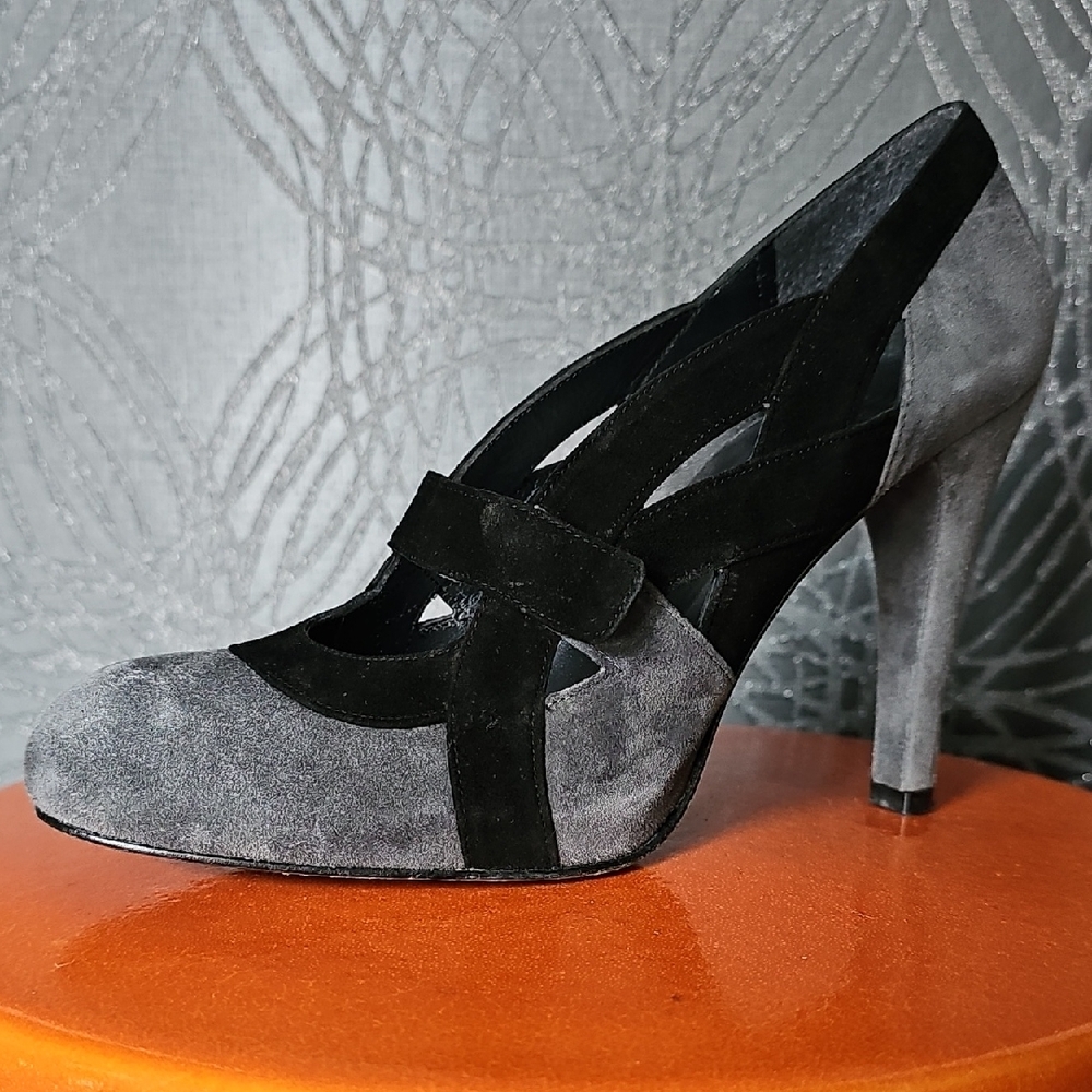 Stuart Weitzman Black and Gray Criss-Cross Heels